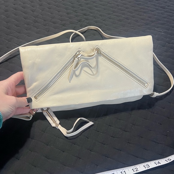 Leather Stella and dot purse - Picture 1 of 3